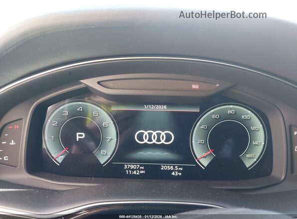 WA1FVAF14MD035442 2021 AUDI Q8 White უკანა სავარძლების ხედი