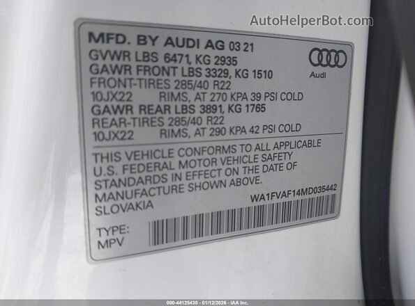 WA1FVAF14MD035442 2021 AUDI Q8 White ძრავის განყოფილების ხედი
