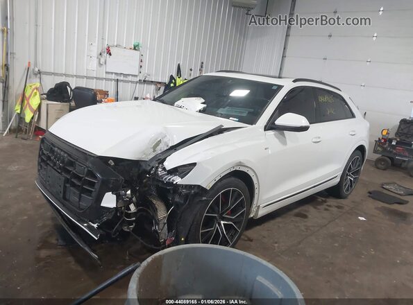 WA1FVAF1XMD036644 2021 AUDI Q8 White Front left