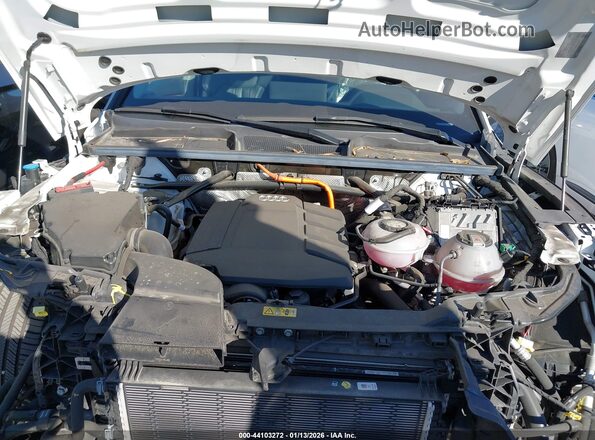 WA1G2AFY0N2018225 2022 AUDI Q5 White Rear view