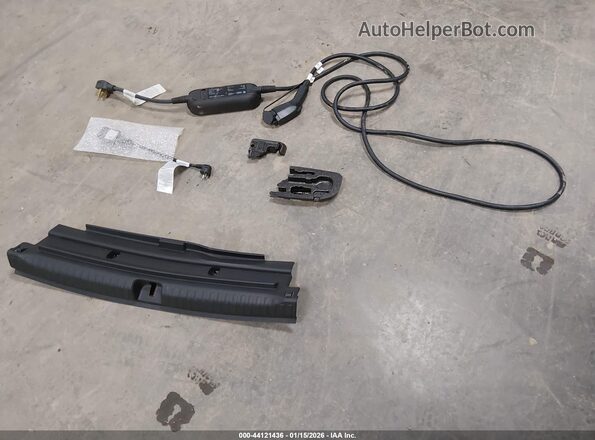 WA1H2BFZ1NP033824 2022 AUDI Q4 Черный Вид щитка приборов