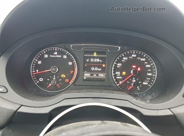 WA1HCCFS8JR026552 2018 AUDI Q3 Silver 