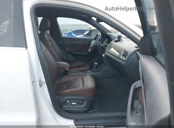 WA1JCCFS2HR017552 2017 AUDI Q3 Белый 