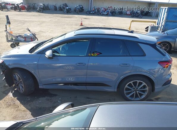 WA1KUBFZ8TP001403 2026 AUDI Q4 Gray 