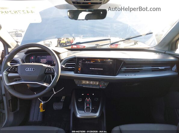 WA1KUBFZ8TP001403 2026 AUDI Q4 Gray 