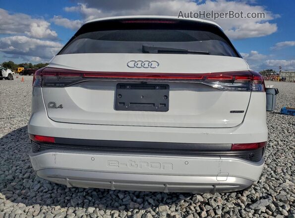 WA1L2BFZ6PP068467 2023 AUDI Q4 White 