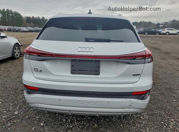 WA1L2BFZ9PP054059 2023 AUDI Q4 White 
