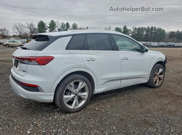WA1L2BFZ9PP054059 2023 AUDI Q4 White 