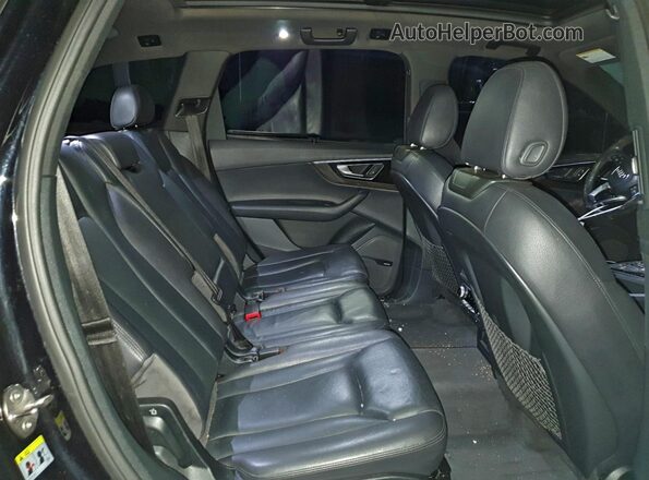 WA1LAAF70JD029667 2018 AUDI Q7 Черный Вид задней части салона