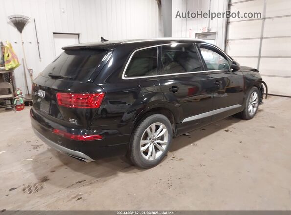 WA1LAAF76HD011376 2017 AUDI Q7 Черный Задняя правая четверть