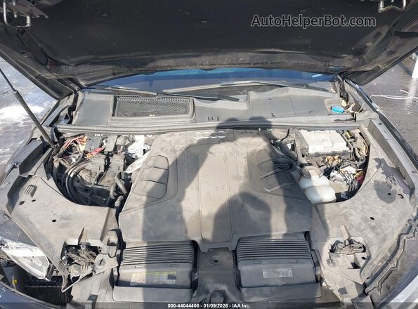 WA1LAAF79KD040040 2019 AUDI Q7 Black Rear view