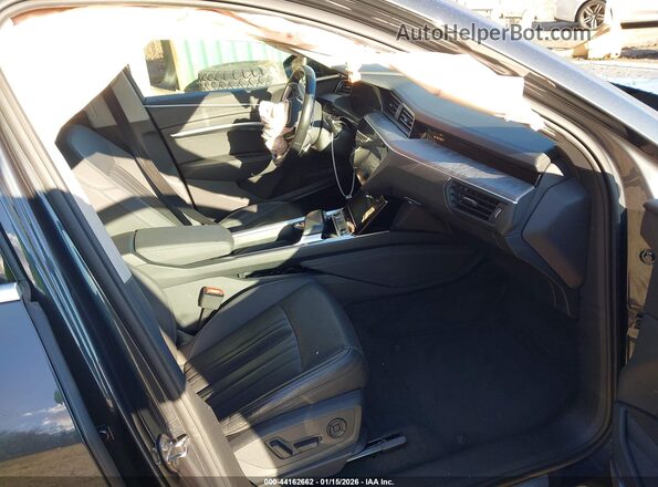 WA1LABGE0MB010040 2021 AUDI E-TRON Gray Widok wnętrza z przodu