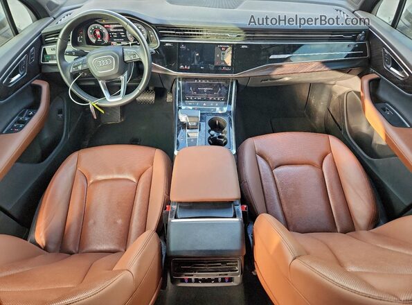 WA1LCBF72PD009994 2023 AUDI Q7 White Vista del salpicadero
