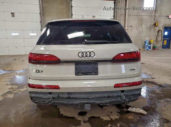 WA1LCBF7XPD022282 2023 AUDI Q7 Tan Հետևի տեսք