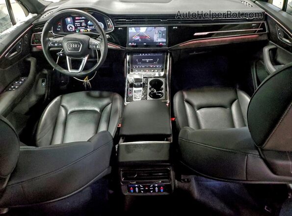 WA1LCBF7XPD022282 2023 AUDI Q7 Tan Առջևի վահանակի տեսք