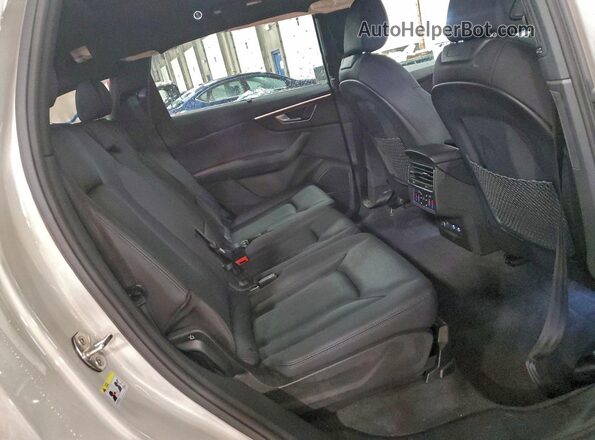 WA1LCBF7XPD022282 2023 AUDI Q7 Tan Սալոնի հետևի տեսք