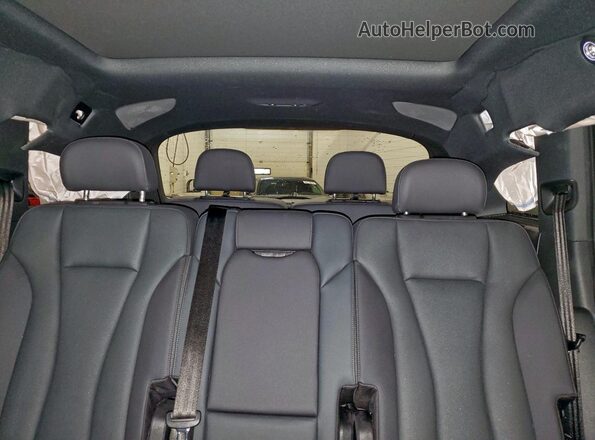 WA1LCBF7XPD022282 2023 AUDI Q7 Tan Հետևի նստատեղերի տեսք
