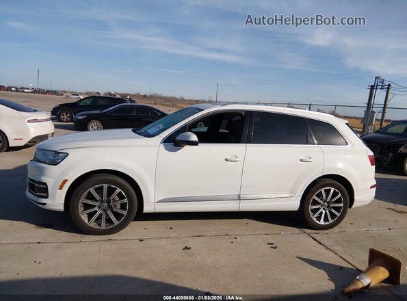 WA1LHAF77HD051185 2017 AUDI Q7 White Widok wnętrza 360 stopni