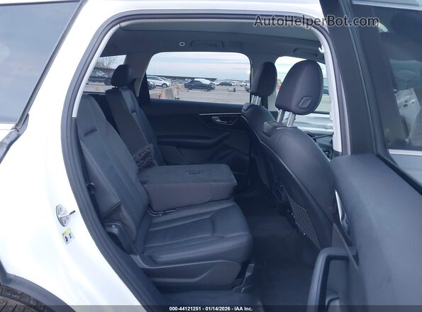 WA1LJAF70MD039295 2021 AUDI Q7 White Вид наклейки з VIN-кодом