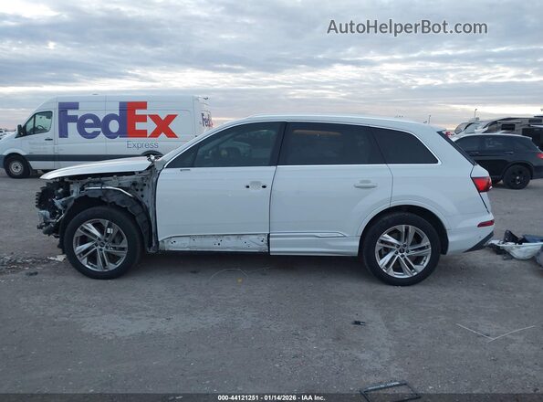 WA1LJAF70MD039295 2021 AUDI Q7 White 
