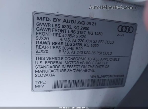 WA1LJAF70MD039295 2021 AUDI Q7 White Вид підкапотного простору