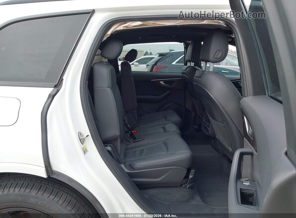 WA1LJAF7XMD031494 2021 AUDI Q7 White VIN sticker view