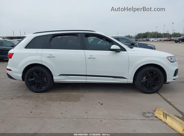 WA1LJAF7XMD031494 2021 AUDI Q7 White Rear interior view