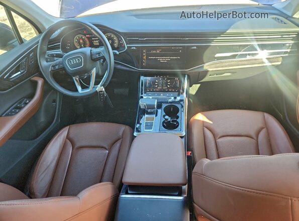 WA1LXBF71ND016162 2022 AUDI Q7 Синий Вид панели приборов