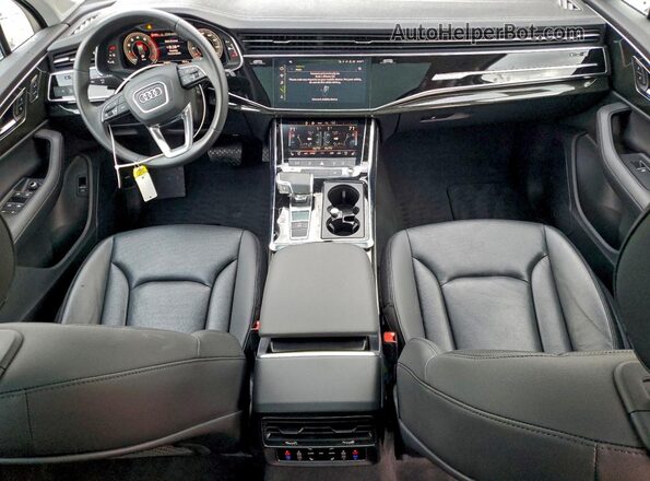 WA1LXBF71PD005763 2023 AUDI Q7 White Вид панелі приладів
