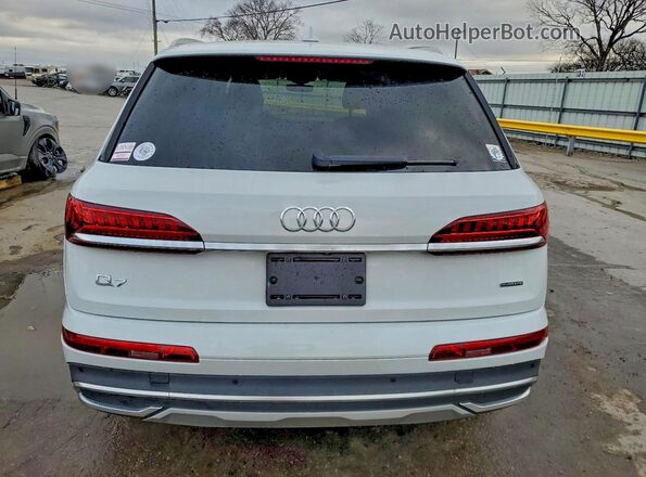 WA1LXBF71PD005763 2023 AUDI Q7 White Вид ззаду