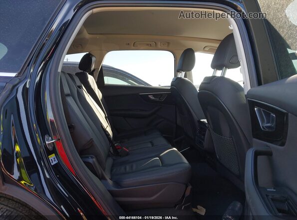 WA1LXBF78PD008689 2023 AUDI Q7 Black Vista de la etiqueta del VIN