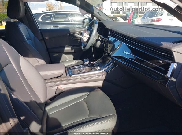 WA1LXBF78PD020003 2023 AUDI Q7 Серый Вид салона спереди