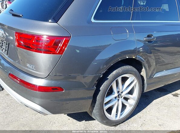 WA1VAAF77JD054025 2018 AUDI Q7 Gray 