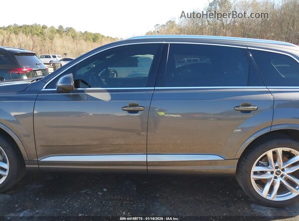 WA1VAAF77JD054025 2018 AUDI Q7 Gray სალონის 360-გრადუსიანი ხედი
