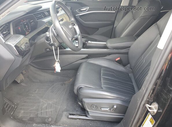 WA1VAAGEXMB030735 2021 AUDI E-TRON Black Front interior view