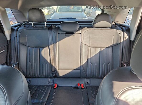 WA1VABGE2KB011440 2019 AUDI E-TRON Black Вид задніх сидінь