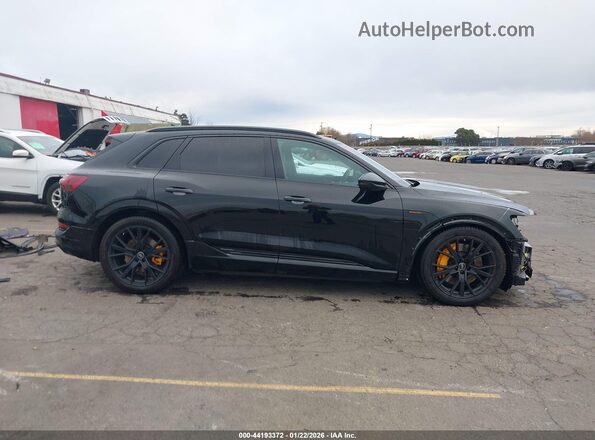 WA1VABGE4NB023528 2022 AUDI E-TRON Black Սալոնի 360 աստիճան տեսք