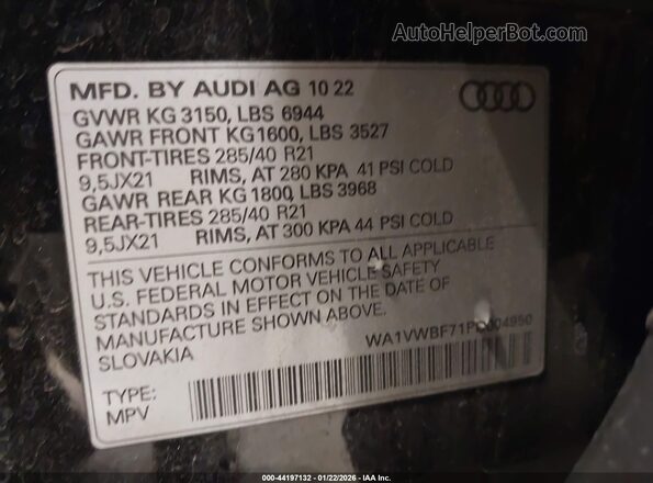WA1VWBF71PD004950 2023 AUDI SQ7 Black ძრავის განყოფილების ხედი