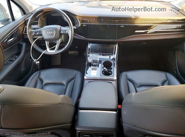 WA1VXAF76LD001088 2020 AUDI Q7 Белый Вид панели приборов