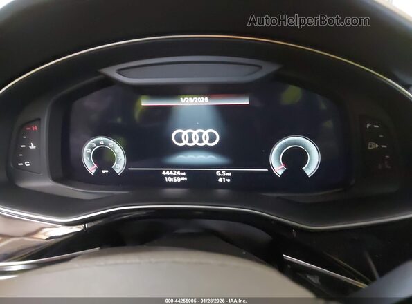 WA1VXBF72ND007804 2022 AUDI Q7 Black Widok tylnych siedzeń