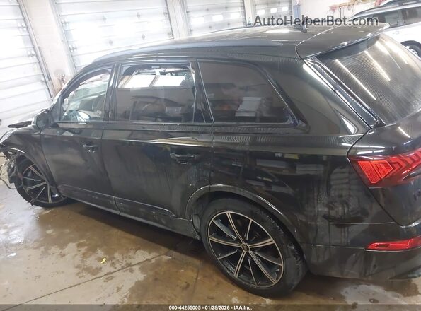 WA1VXBF72ND007804 2022 AUDI Q7 Black 