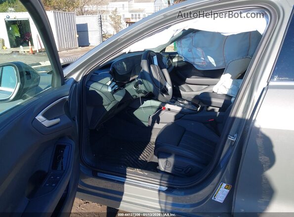 WAU2BCFU3SN095140 2025 AUDI ALL Серый Вид салона спереди
