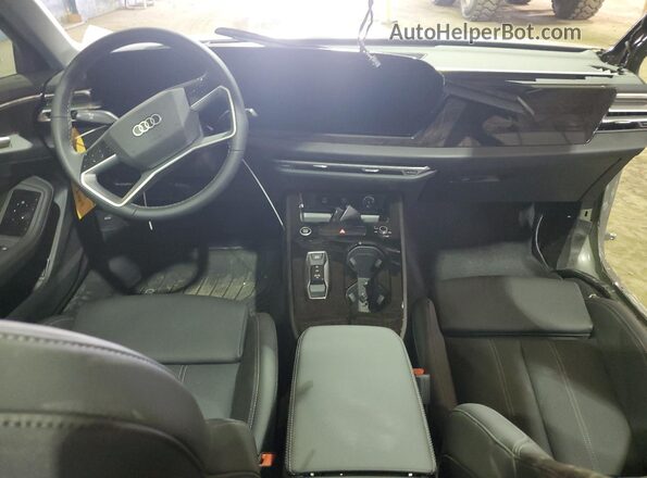 WAU2BCFUXSN044413 2025 AUDI OTHER Green 