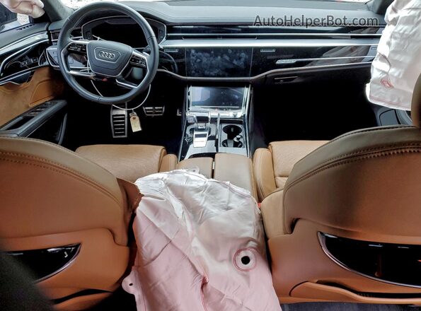 WAU8SAF80LN015215 2020 AUDI S8 Black Widok deski rozdzielczej
