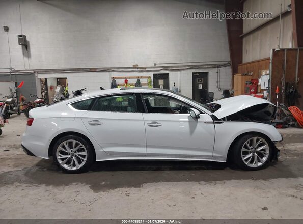 WAUABCF57MA020424 2021 AUDI OTHER Белый Вид щитка приборов