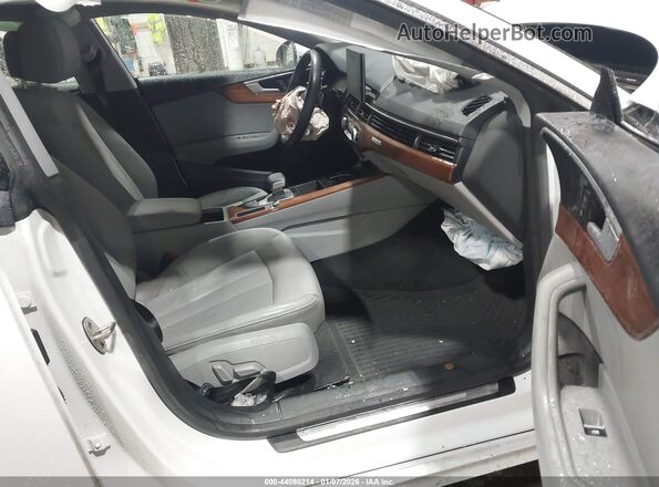 WAUABCF57MA020424 2021 AUDI OTHER Белый Вид салона спереди
