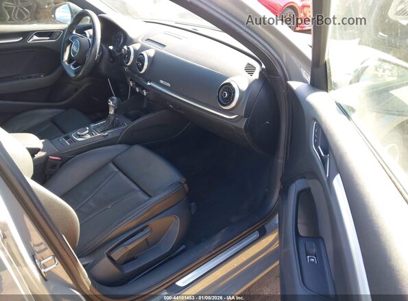 WAUAUGFF2LA095458 2020 AUDI OTHER Gray Вид салону спереду