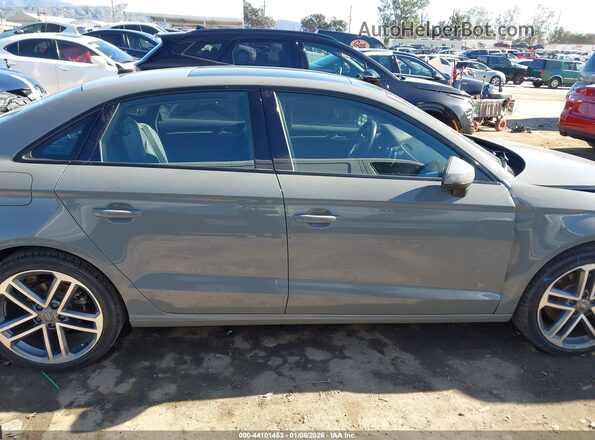 WAUAUGFF2LA095458 2020 AUDI OTHER Gray Вид задньої частини салону