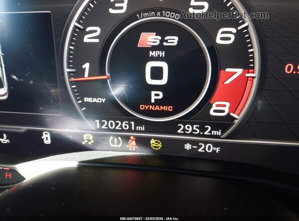 WAUB1GFF2H1079507 2017 AUDI S3 Red Vista interior de 360 grados