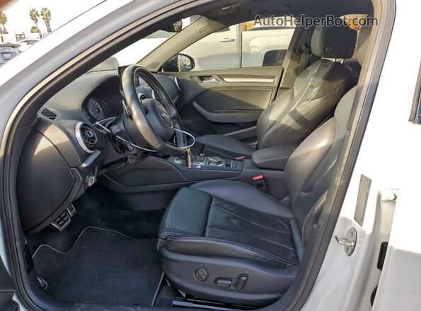 WAUB1GFF5G1096770 2016 AUDI S3 White Вид салону спереду